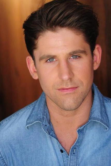 Фото  (Trevor Roszkos)