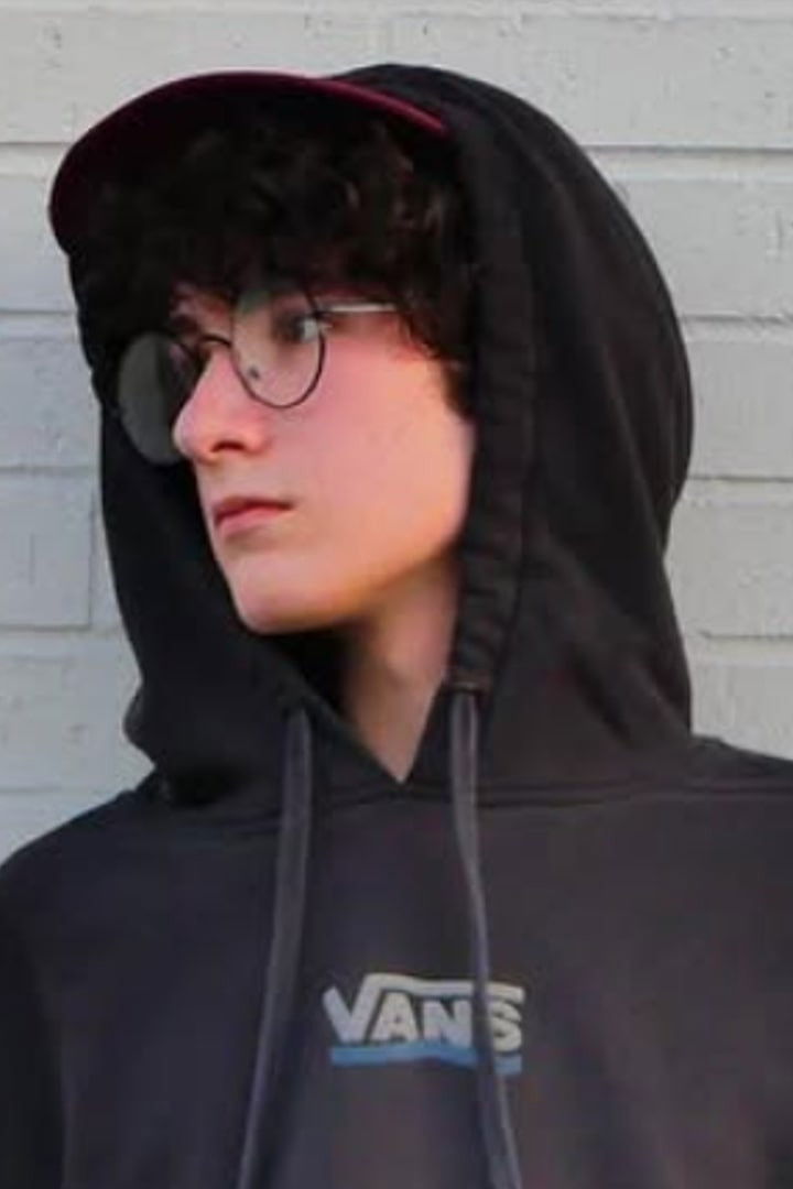 Фото  (Zachary Rappaport)