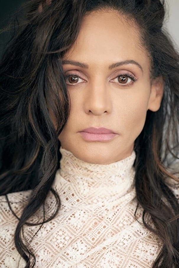 Фото  (Persia White)