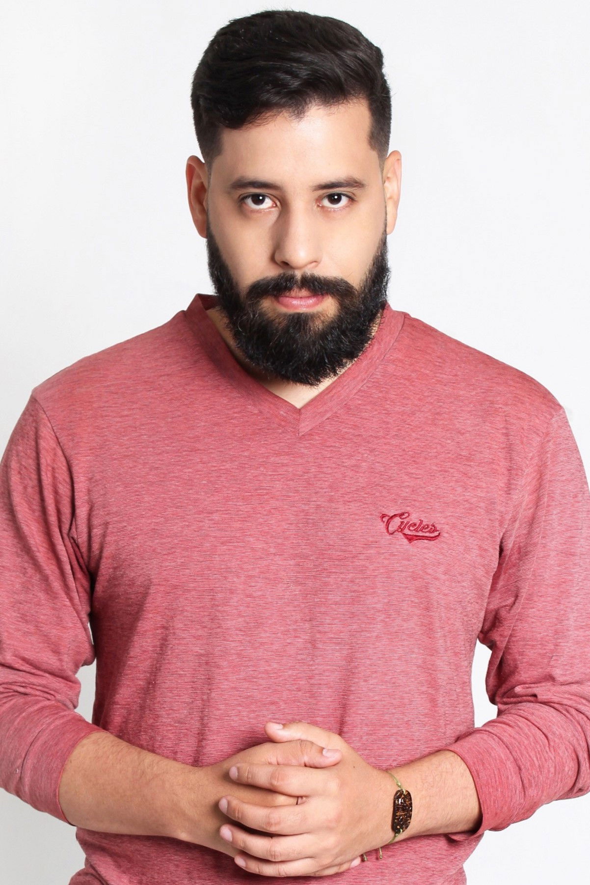 Фото  (Alejandro Bello)