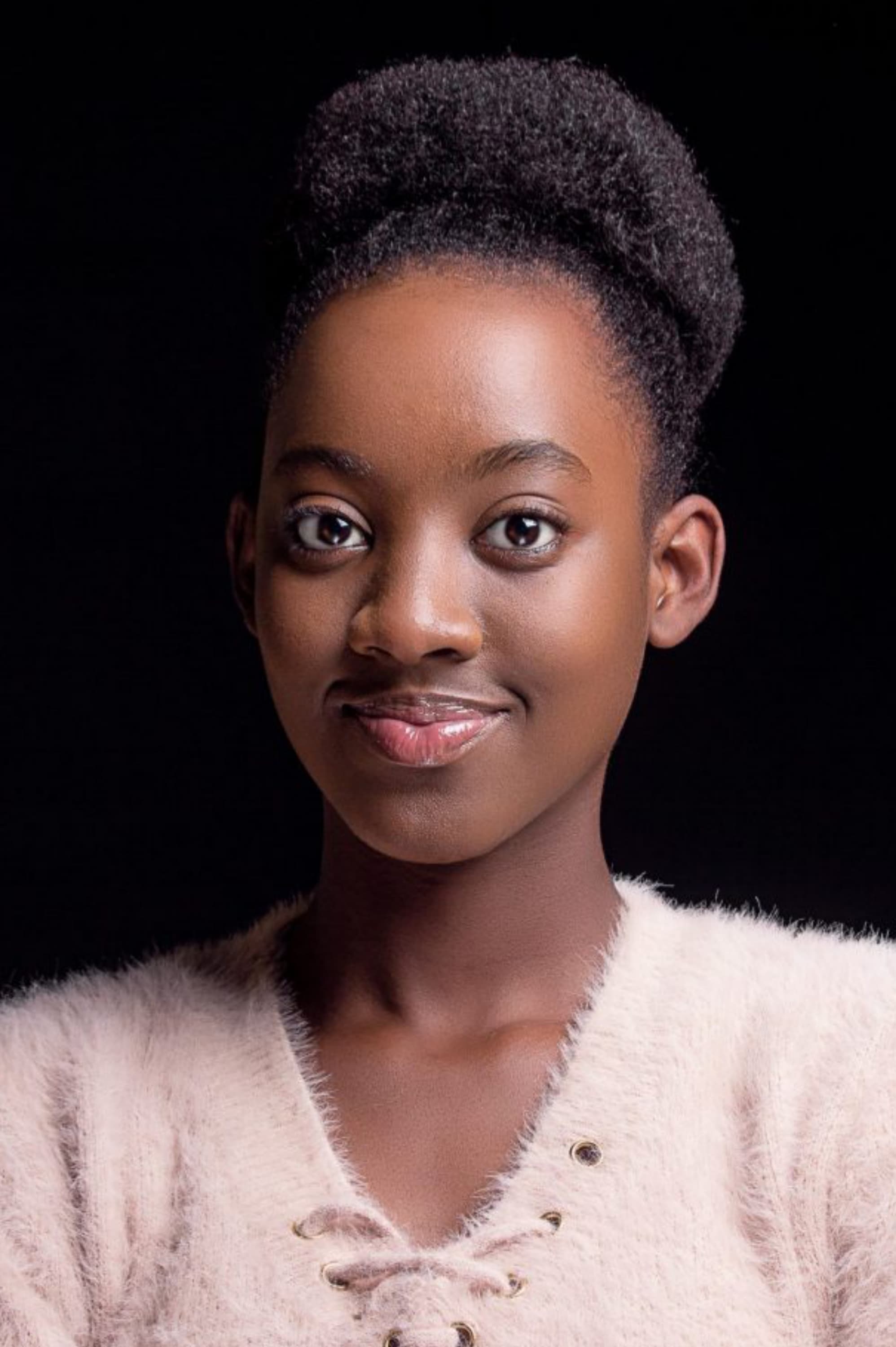 Фото Zora Ngwaba