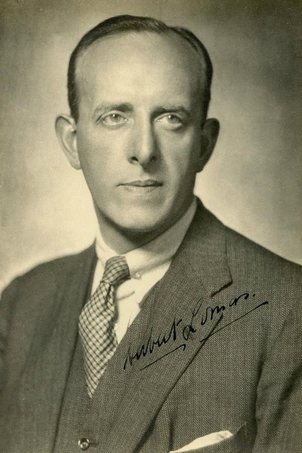 Фото Herbert Lomas