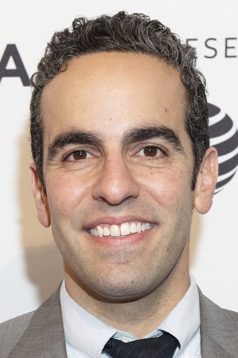 Фото  (Dan Ahdoot)