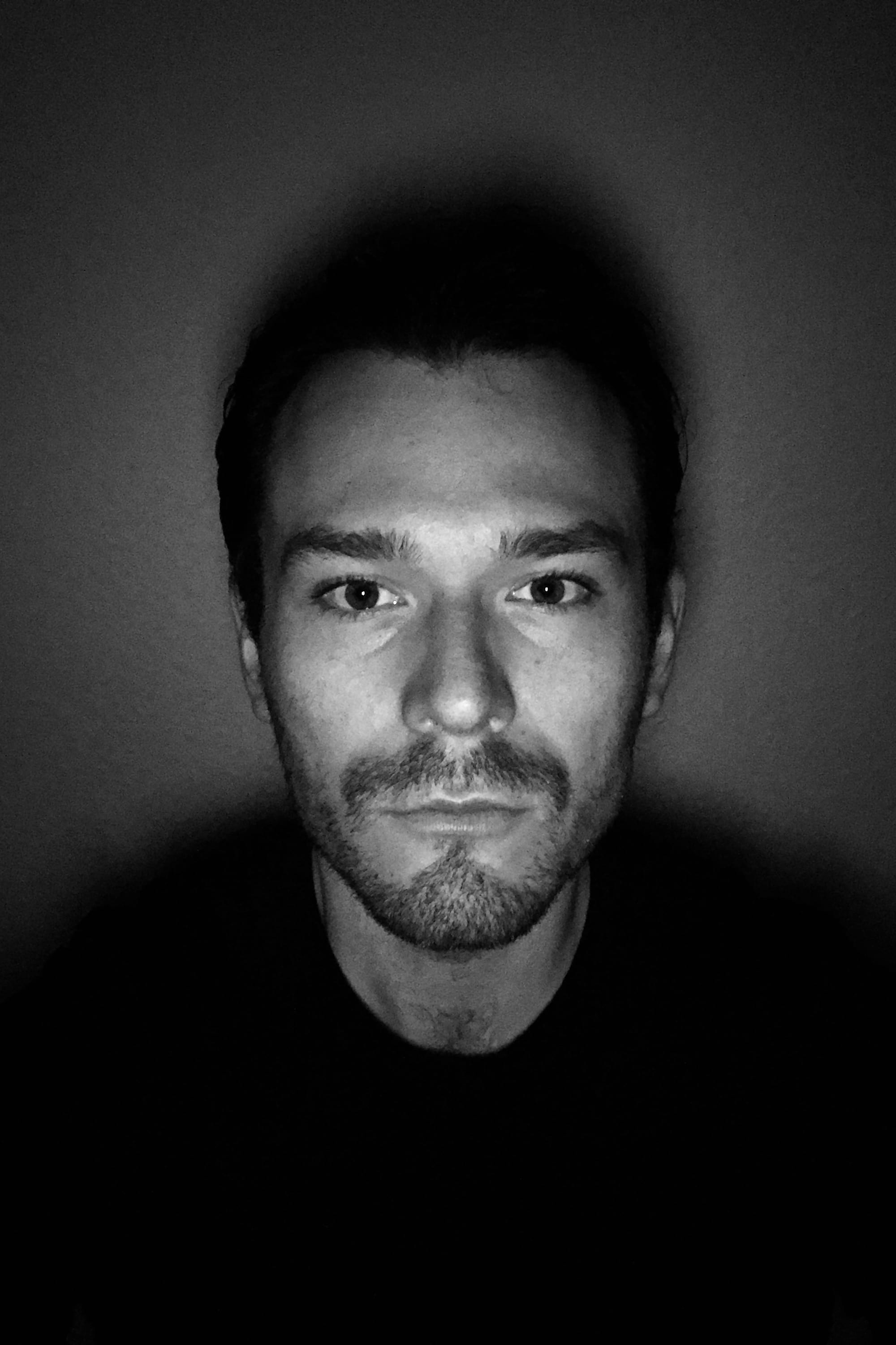 Фото Максимилиан Карацанис (Maximilian Karakatsanis)