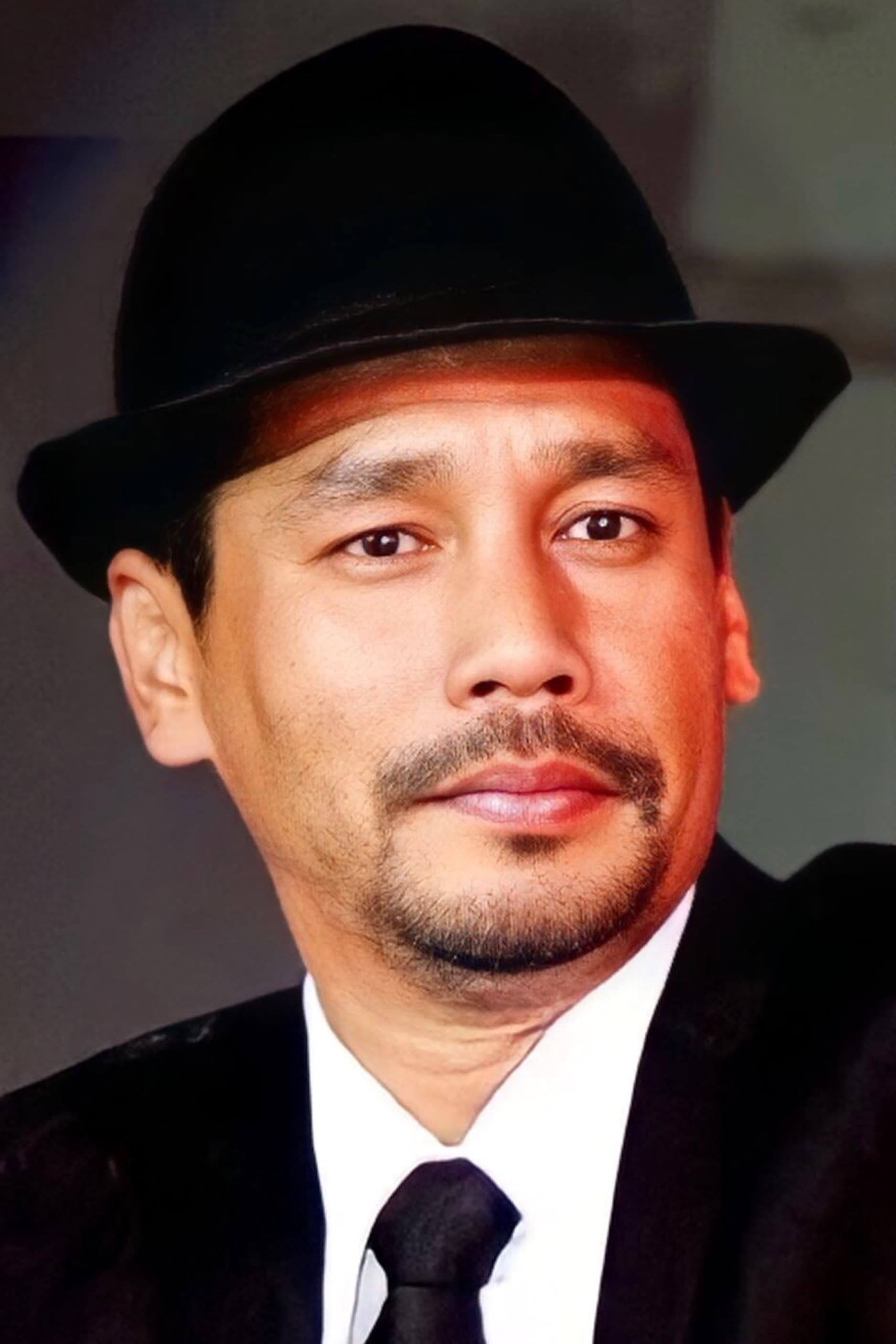 Фото  (Pongsak Pongsuwan)