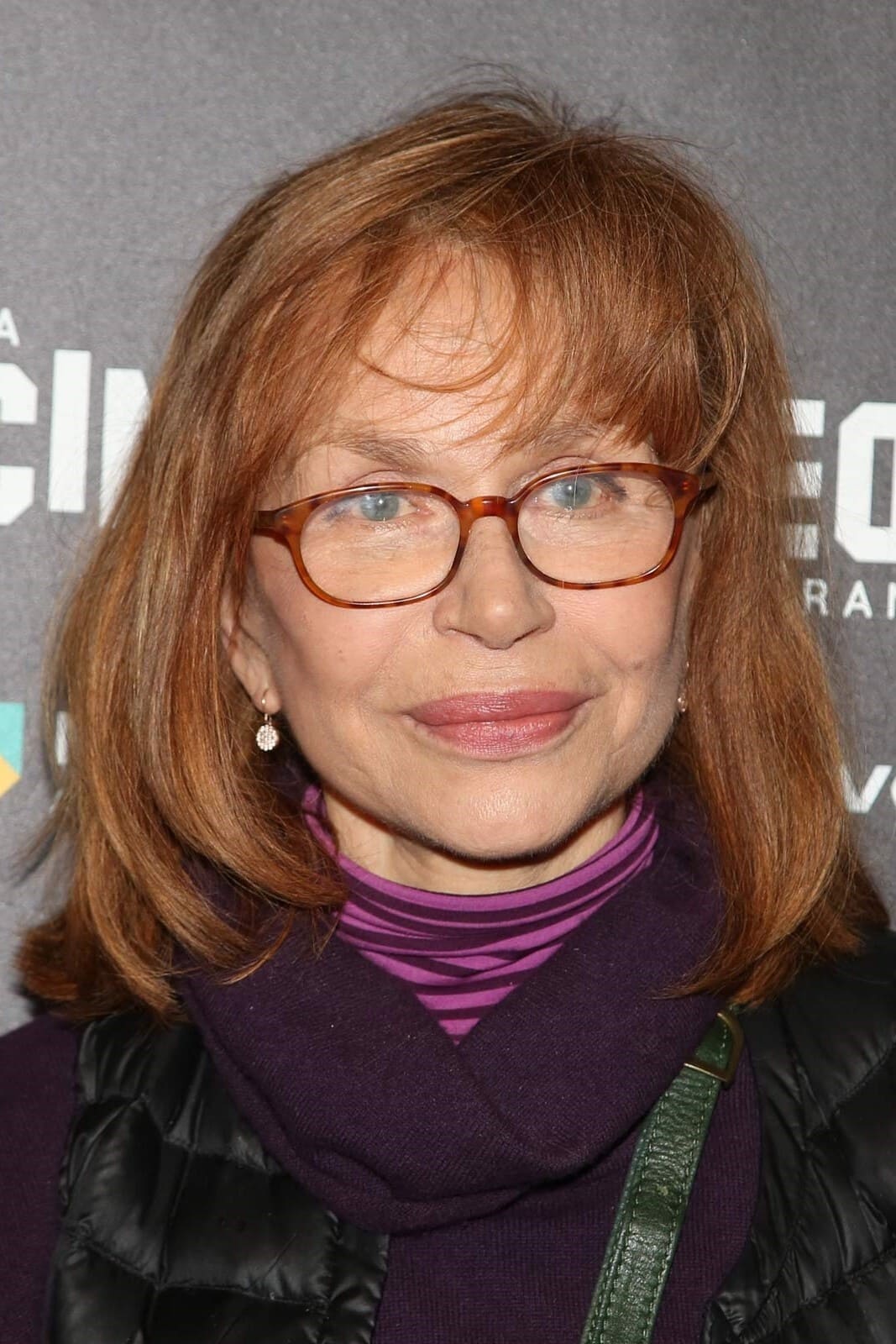 Фото Элизабет Депардье (Elisabeth Depardieu)