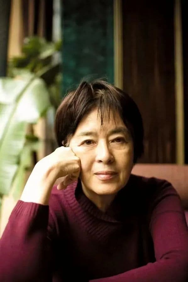 Фото  (Huang Shuqin)