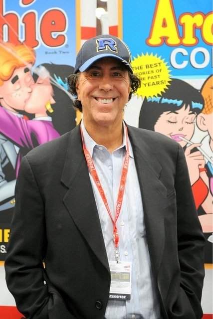 Фото  (Jon Goldwater)