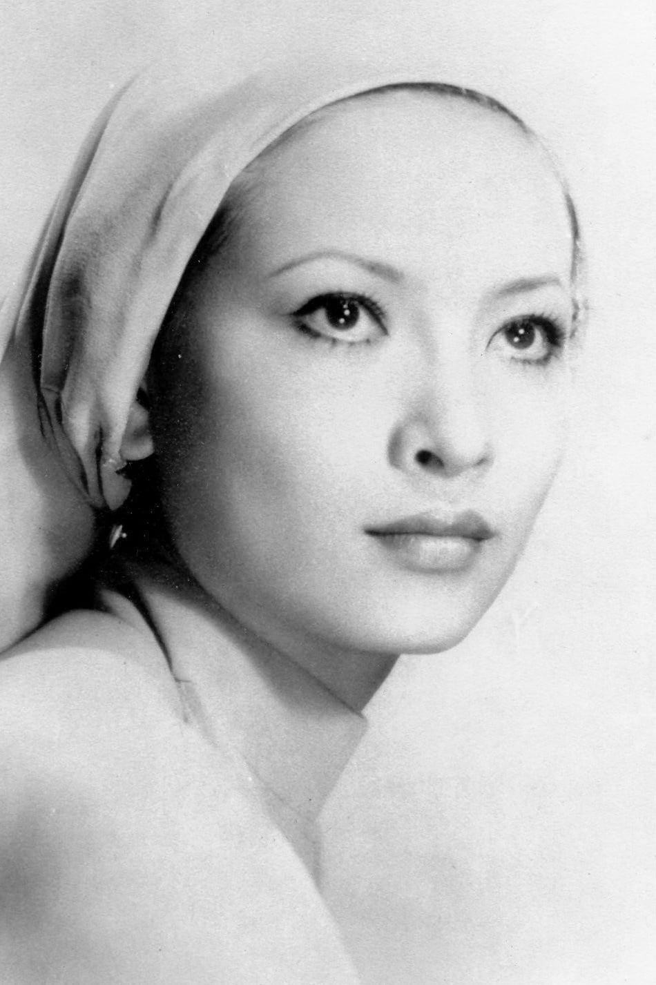 Фото Сю Фэн (Hsu Feng)