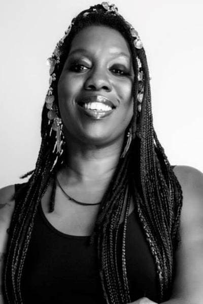 Фото Durga McBroom