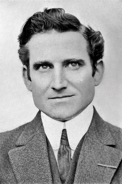 Фото Мердок МакКуорри (Murdock MacQuarrie)