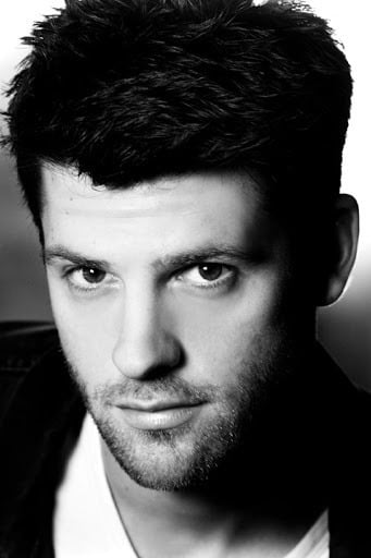 Фото Тадли Джеймс (Oliver Park)