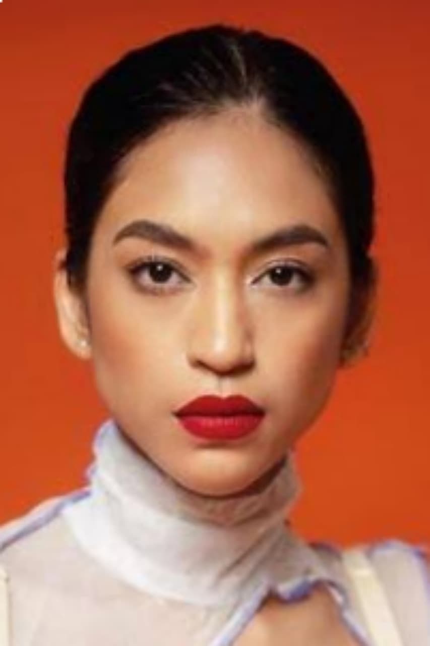 Фото Тасья Намья (Taskya Namya)