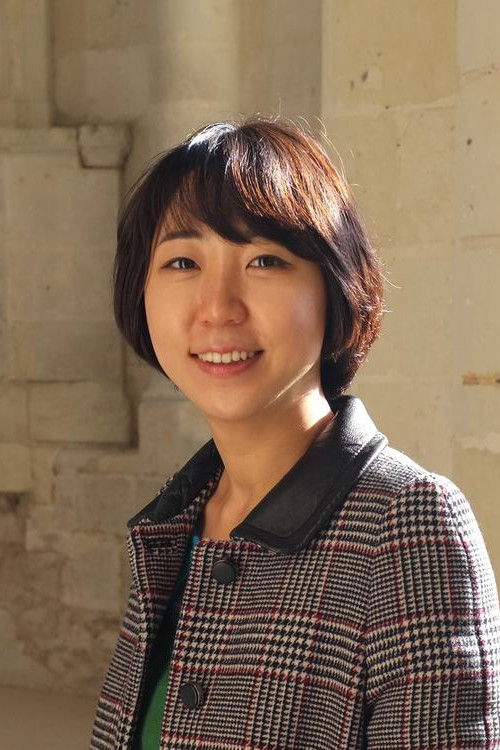 Фото  (Jeong Da-hee)