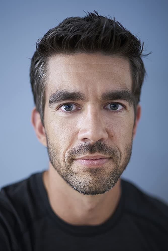 Фото Дэниэл Стивенс (Daniel Stevens)