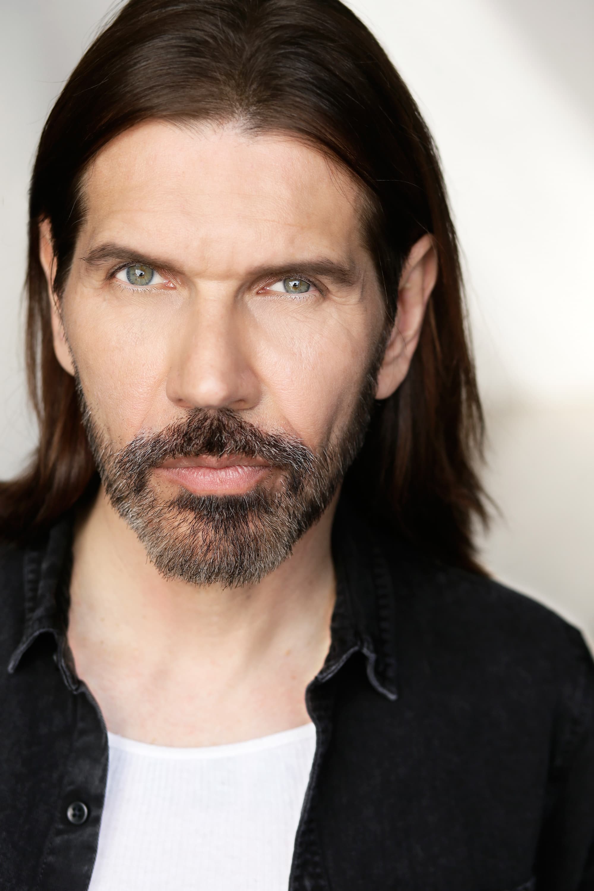 Фото Лондон Мэй (London May)