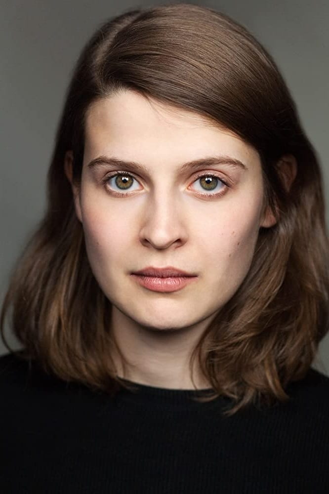 Фото Эмма Паэтц (Emma Paetz)