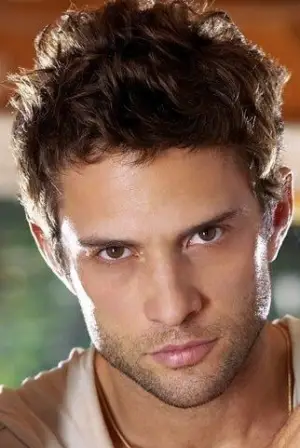 Фото Дэвид Фумеро #378003