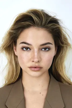 Фото Мэделин Клайн (Madelyn Cline) #12965