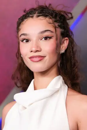 Фото  (Malia Baker) #344208