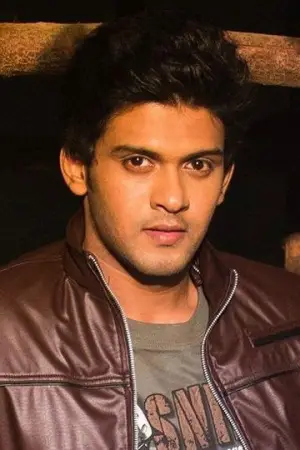 Фото  (Naveen Polishetty) #363409