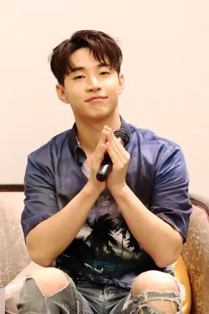 Фото  (Henry Lau) #49116