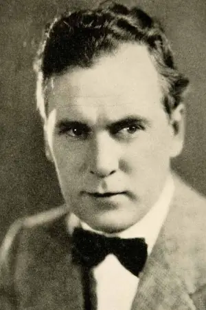 Фото Томас Миган #382530