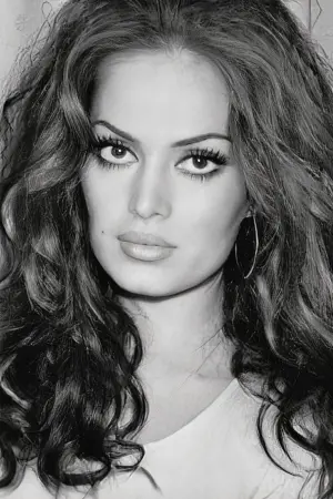 Фото Тюркан Шорэй #296190