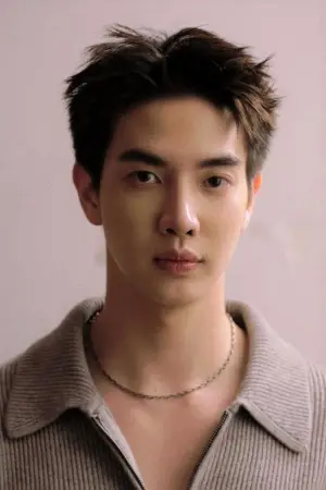 Фото  (Ratchata Pichetshote) #375545