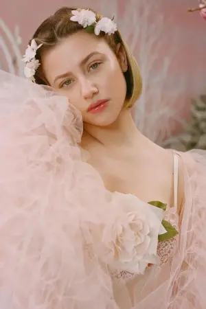 Фото Лили Рейнхарт (Lili Reinhart) #74101