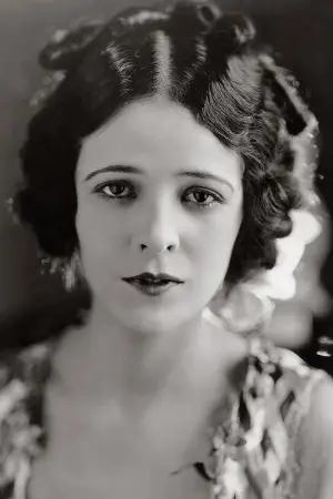 Фото  (Mona Maris) #387998