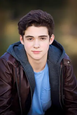 Фото  (Joshua Bassett) #240018