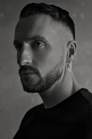 Фото Эндрю Мур #390828