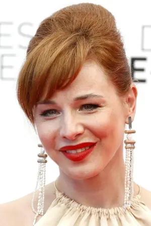 Фото Эстер Оноди #245187