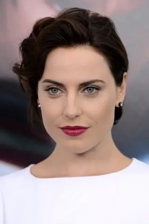 Фото Антье Трауэ (Antje Traue) #5655