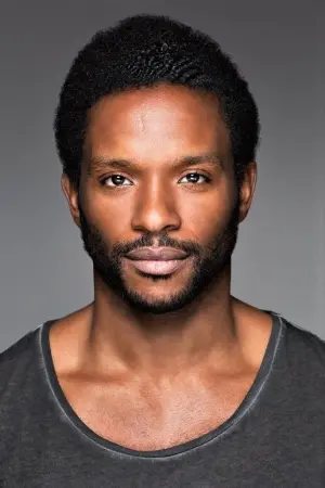 Фото Люк Форбс #55736