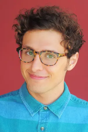 Фото  (Michael Vlamis) #239011