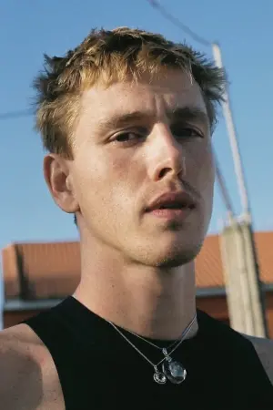 Фото Гаррис Дикинсон (Harris Dickinson) #66186