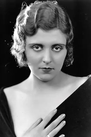 Фото Мэри Доран #302563