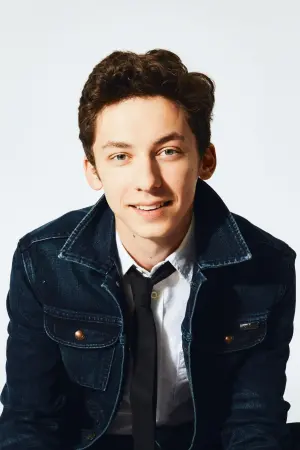 Фото Эндрю Барт Фельдман (Andrew Barth Feldman) #70106