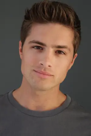 Фото  (Travis Burns) #197091