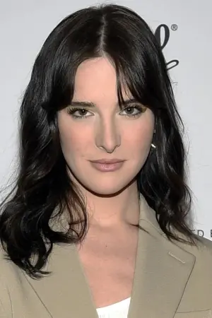 Фото Хари Неф (Hari Nef) #4605