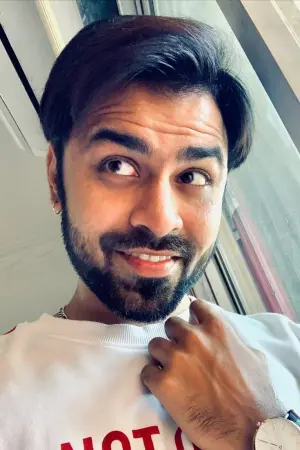 Фото  (Jitendra Kumar) #132467