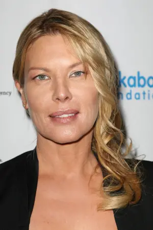 Фото Дебора Кара Унгер (Deborah Kara Unger) #45167