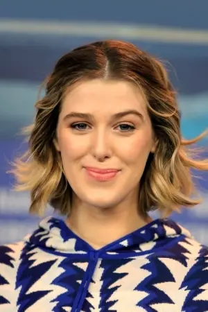 Фото  (Honor Swinton Byrne) #216429