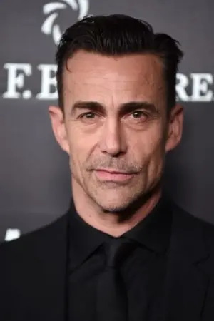 Фото Дэниел Бернхардт #10556