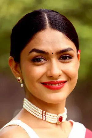 Фото Мрунал Такур (Mrunal Thakur) #254106