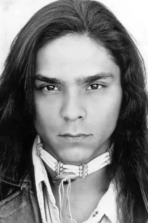 Фото Зан МакКларнон (Zahn McClarnon) #13422