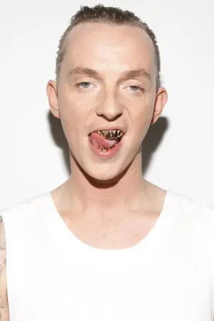 Фото Сидни Сьюэлл #44470