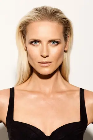 Фото Сюннёве Макоди Лунд #489